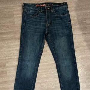 Men's Urban Pipeline 401 Medium Taper Maximum Flex Jeans 29X30 Blue Denim *See👇